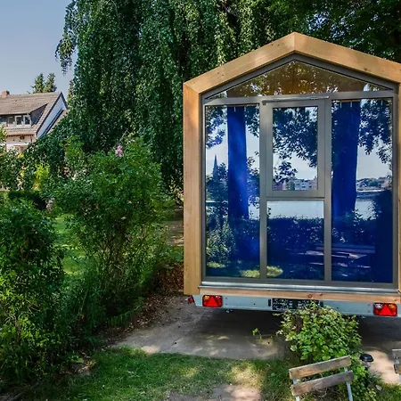 Das Wiesenhaus Koeln Экстерьер фото